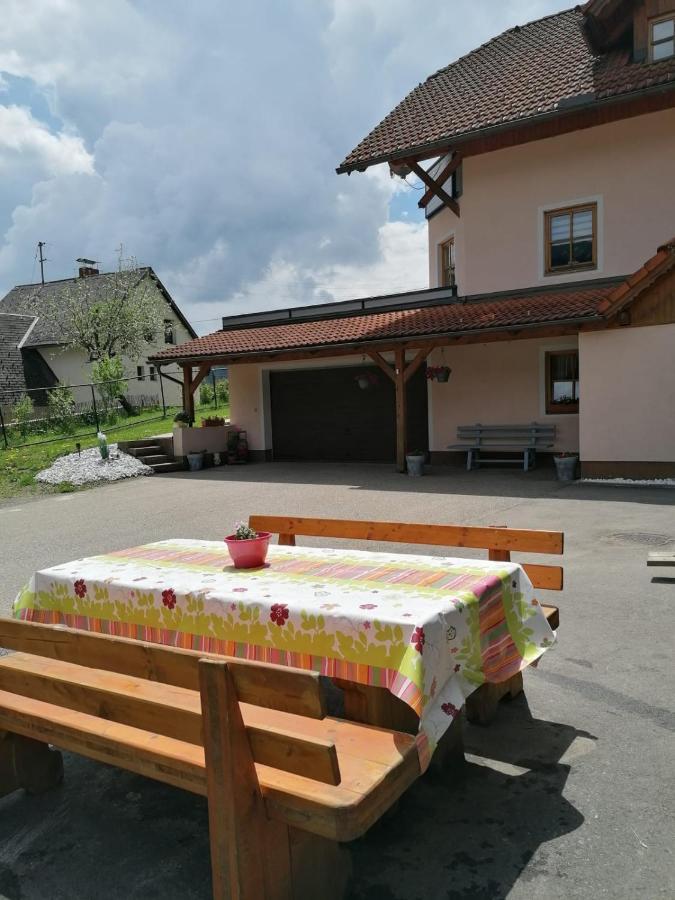Ferienwohnung Familie Pichler Neumarkt in Steiermark Exterior foto