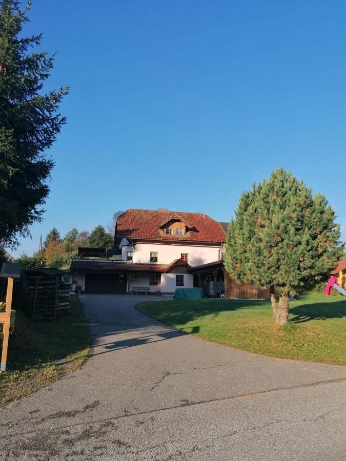 Ferienwohnung Familie Pichler Neumarkt in Steiermark Exterior foto